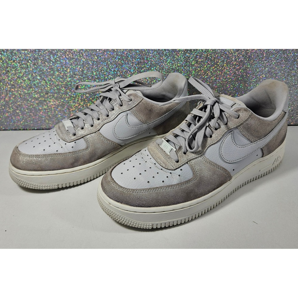 Nike Air Force 1 '07 Low White Silver‎ Suede Leather Sneakers 616725-011 Mens 10 - Picture 2 of 7